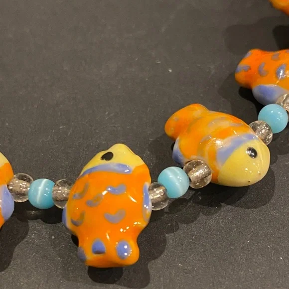 Orange Art Glass  Fish Beaded Bracelet - Picture 3 of 6